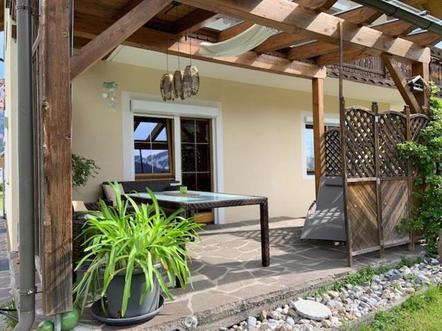 Haus Schmidl Apartment Kotschach-Mauthen ภายนอก รูปภาพ